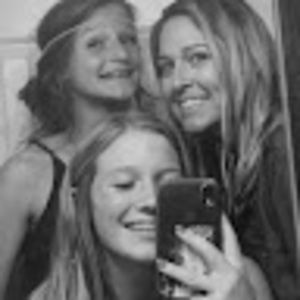 Meet your Posher, Carey